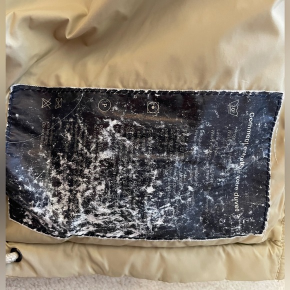 EUC Burberry Beige Jacket with Plaid Lining sz 18 Mos - Picture 8 of 10